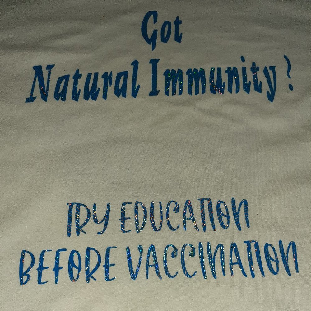 Holographic "I am a Survivor" - Natural Immunity T-shirt - Picture 3 of 7